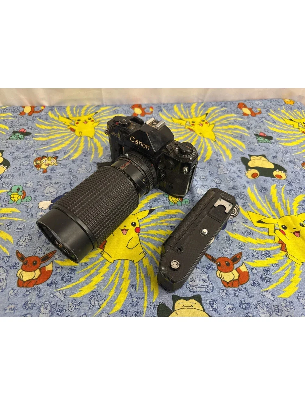 Canon A-1 Black 35mm SLR Film Camera Lens & Battery READ